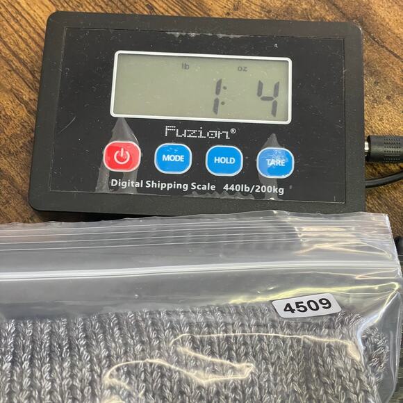 Michael Michael Kors Sleeveless Sweater Women’s SZ L Silver Metallic Gray EUC - Picture 10 of 10